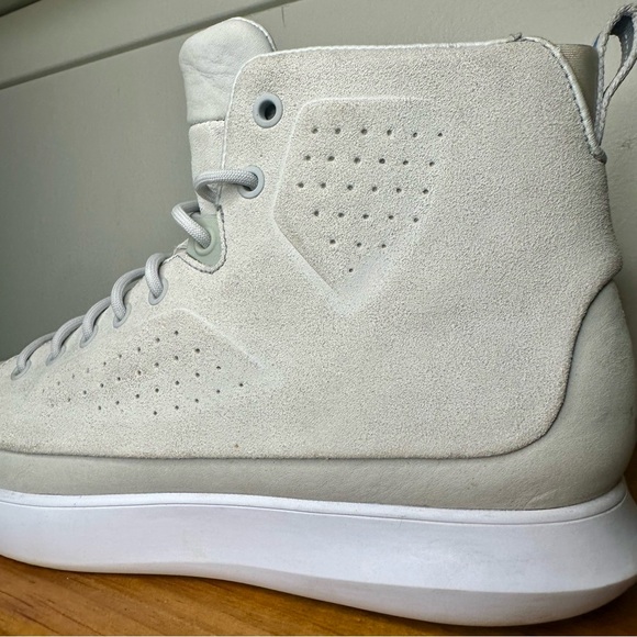 💥LAST CHANCE💥Suede Under Armour UAS Club Mid Leather Sneaker, Size 10.5 Boot - Picture 13 of 15